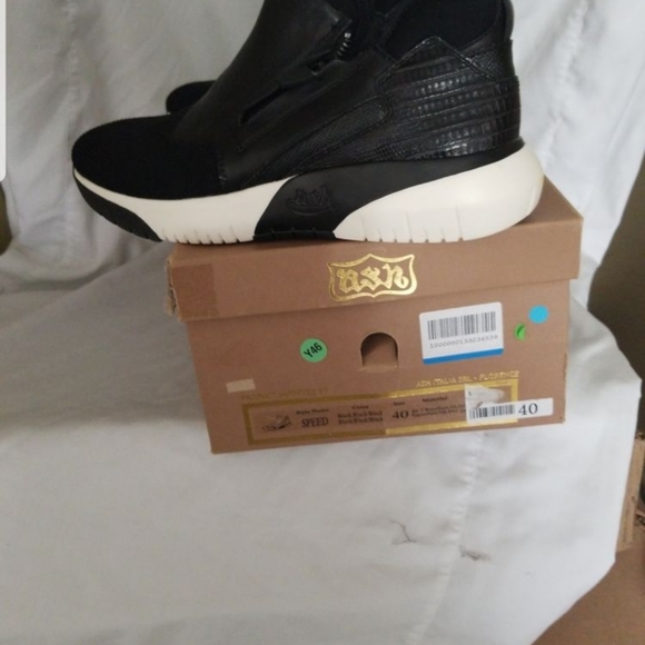 Sneakers for men or women - Picture 5 of 10